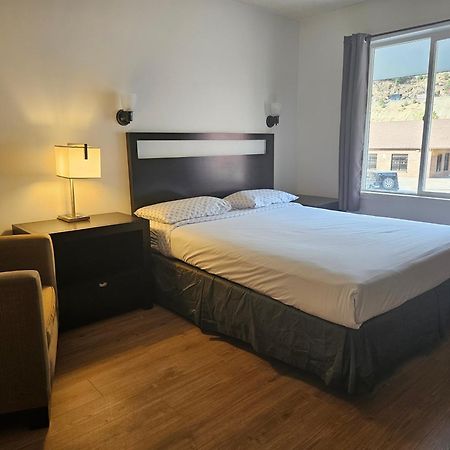 H&H Motor Lodge Idaho Springs Exterior photo